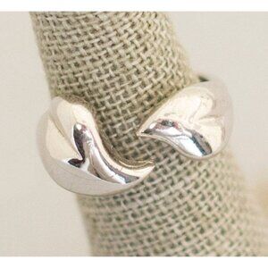 Size 5.5, Avon Ring, Silver Tone Ring, Elegant Ring, Vintage Ring, Boho Ring
